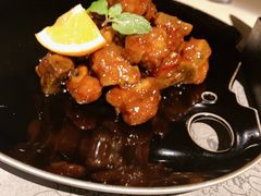 -穹六人间 people 6(岳阳路店)