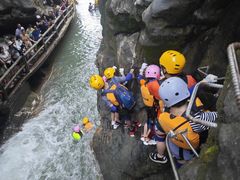 -华蓥山天意谷景区