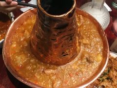 土司铜锅油焖鸡-浩海火烧云傣家菜(京广店)