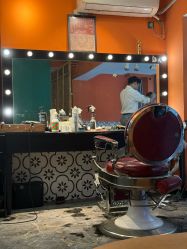 点击看大图 -鸿運 BARBER SHOP男士理发馆