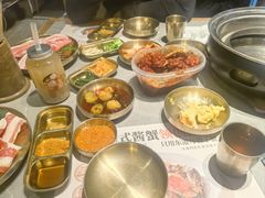 -草家酱蟹炭火烤肉店(珲春南路一店)