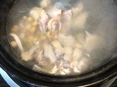 -东椰·海南椰子鸡火锅(朝阳门店)