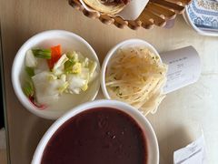 -闫家驴肉老店(华电一校店)