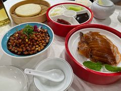 传统老北京果木烤鸭-东门烤鸭店(东华门店)