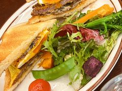 -玲婧胡同·生日蛋糕·餐厅(嘉里城店)