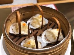 手拆蟹黄小笼包-龍堂蟹黄小笼包(德思勤四季汇店)