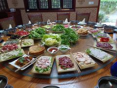 -周老三跷脚牛肉·全牛火锅(非遗传承店)