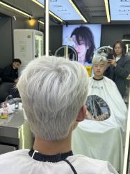 -藤野造型烫发染发