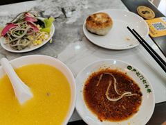 -尹记门钉肉饼(丰台站店)