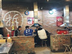-马路牙子烧烤音乐酒馆(望京店)