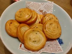 芝士葱油饼-新白鹿餐厅(龙游路店)
