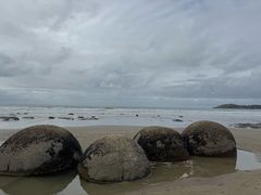 -摩拉基大圆石