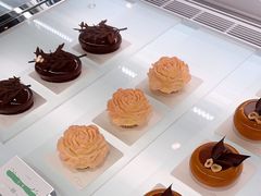 -潮一不贰·法式甜品·生日蛋糕·西式简餐(外滩店)