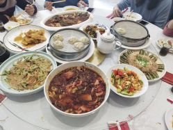 -喜宴酒店幸福里(星摩尔购物中心店)