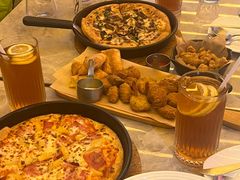 -必胜客(WOW中心城店)