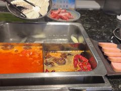 -重庆九记老火锅(广场店)