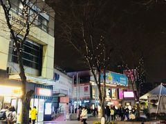 -证大大拇指广场(芳甸路店)