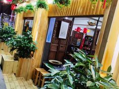 -老姐石板烧烤+铜炭火锅(总店)