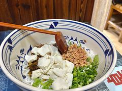 -蜗牛小馆醉乡民谣云南菜(惠新西里店)