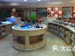 自助取餐区-广东嘉华大酒店·季花铁板烧餐厅