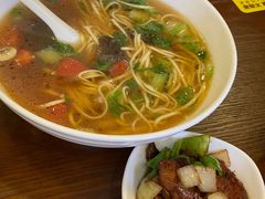 -阿扁杭州面(苗圃店)