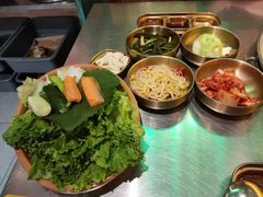 -釜山火炉·海鲜烤肉(紫藤路店)