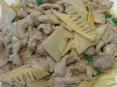 -吴记酱骨炖菜馆(西大直街店)