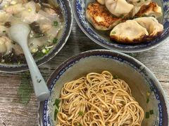 -无名氏宵夜小摊(祝家三姐妹馄饨店)