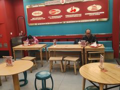 -塔斯汀中国汉堡(徐汇汇京广场店)