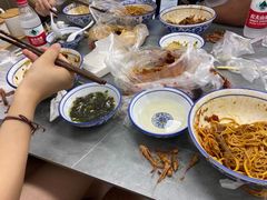 -梅溪·小伙子干挑面(安吉总店)