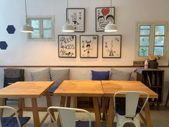 -红小姐咖啡馆(西津渡店)