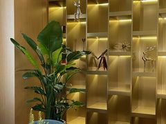 -华凌牛庄西餐厅(乌鲁木齐华凌美爵大饭店)