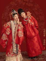 -挪娅婚纱摄影皇家会所