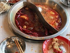 -老成都市井火锅阿泥頭火锅公司(海宁长安佳源中心广场店)