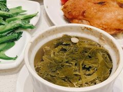 -香港新发烧腊茶餐厅(水围店)