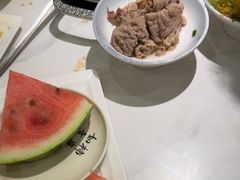 -嘎琉鲜切牛肉自助火锅