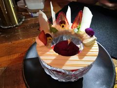 草莓奶冻-AZUL by FUEL蓝色·法式酒馆(琶醍店)