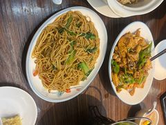 -民间瓦缸煨汤館(嵩山路店)