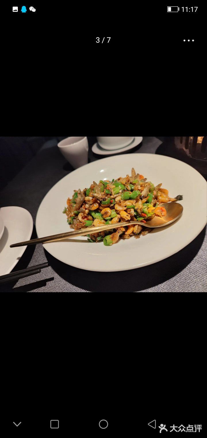 有团购券68低100元的，-桌可以用2张，超级划算