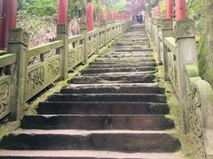 -金堂县云顶石城风景区