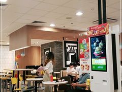 -麦当劳(华融店)