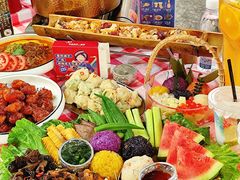 -刘姐啤酒鱼民族演艺餐厅(西街总店)