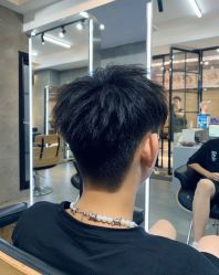 -尤司男士国潮理发馆
