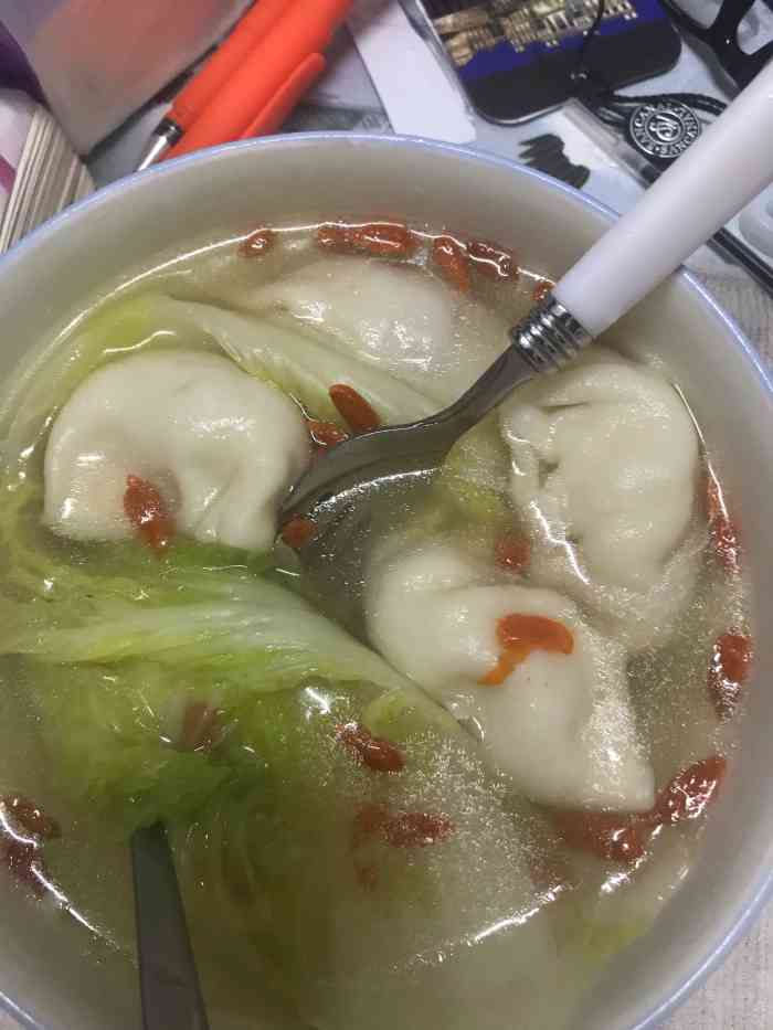 口味[环境] [服务]「鸽子汤云吞」