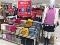 -优衣库(上海正大广场店)