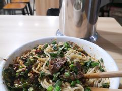 -金实大酥牛肉面