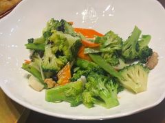 -那家老院子东北菜·饺子·小鸡炖蘑菇(艳华街店)