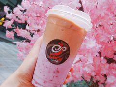 莓莓拿铁咖啡-CoCo都可(东城国贸店)