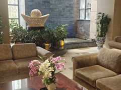 -锦龙国际酒店(天津奥体中心华苑地铁站店)