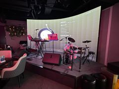 -粉墨特色菜·烧烤音乐酒馆